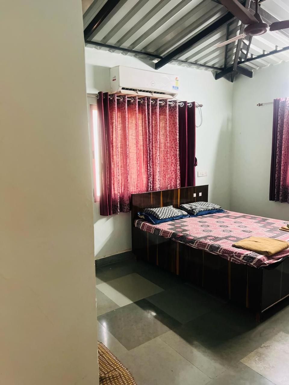 Madhura Farms Karjat Luaran gambar